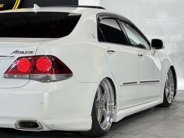 TOYOTA CROWN SEDAN 2011 Image 31