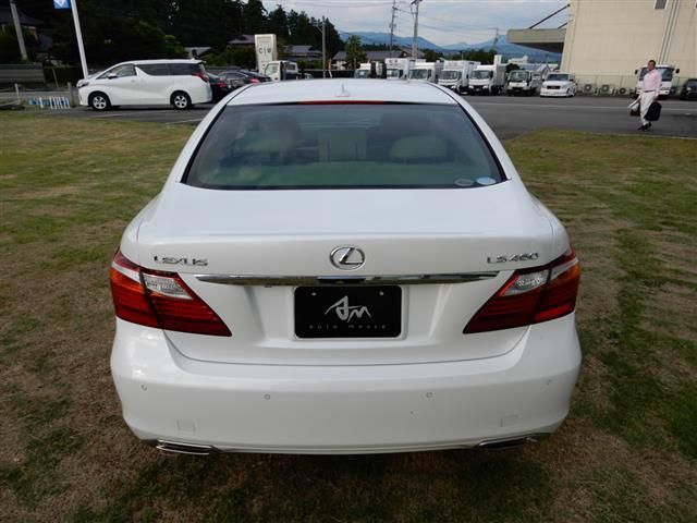 TOYOTA LEXUS LS460 2009 Image 31