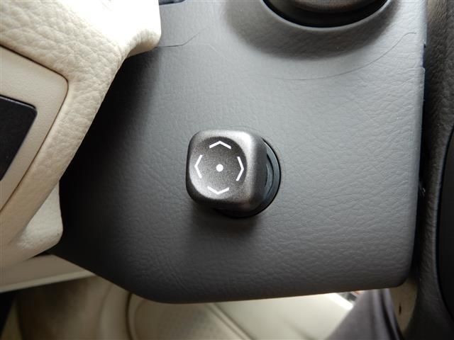 TOYOTA LEXUS LS460 2009 Image 31