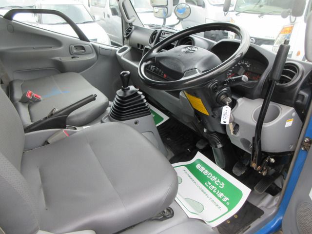 TOYOTA TOYOACE 2013 Image 31