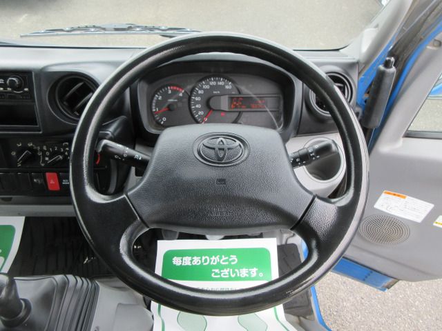 TOYOTA TOYOACE 2013 Image 31