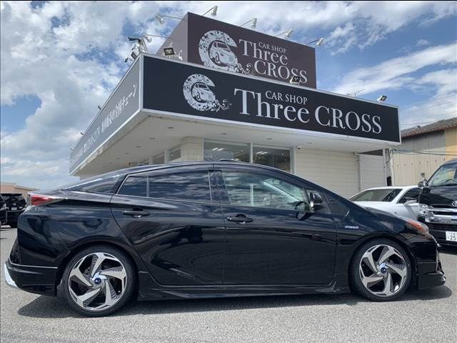 TOYOTA PRIUS 2016 Image 31