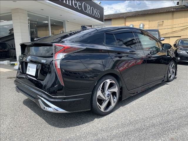 TOYOTA PRIUS 2016 Image 31