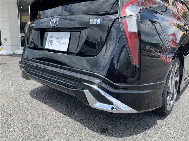 TOYOTA PRIUS 2016 Image 31