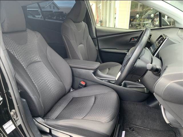 TOYOTA PRIUS 2016 Image 31