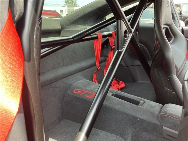 PORSCHE 911 2018 Image 31