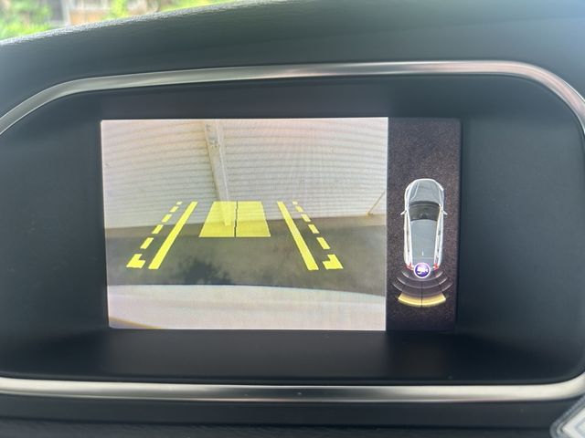 VOLVO V40 2019 Image 31