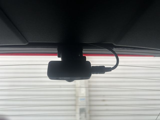 VOLVO V40 2019 Image 31