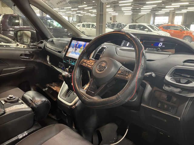 NISSAN SERENA  S-HYBRID 4WD 2019 Image 31