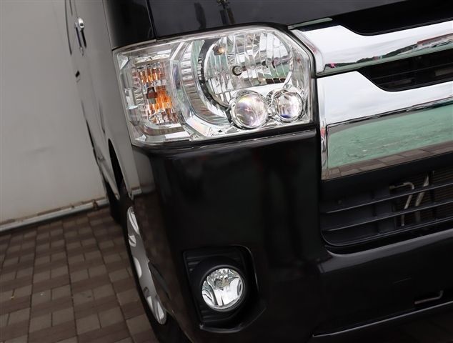TOYOTA HIACE VAN 2WD 2020 Image 31