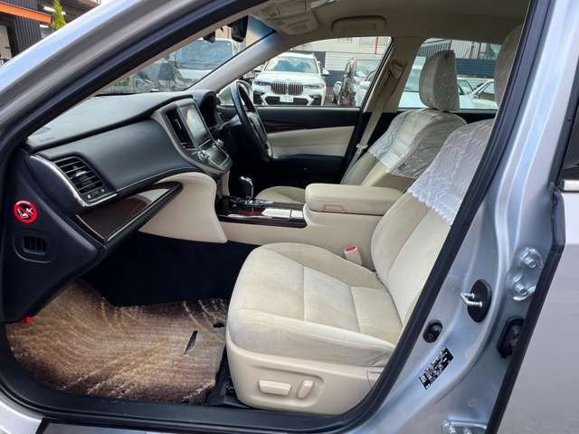 TOYOTA CROWN SEDAN 2013 Image 31