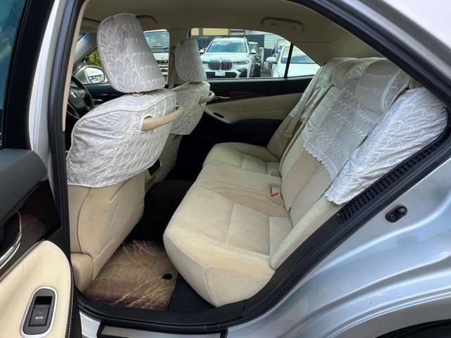 TOYOTA CROWN SEDAN 2013 Image 31