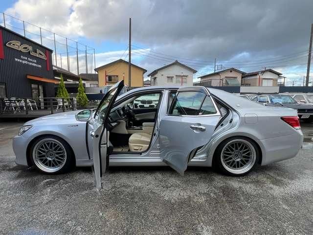 TOYOTA CROWN SEDAN 2013 Image 31