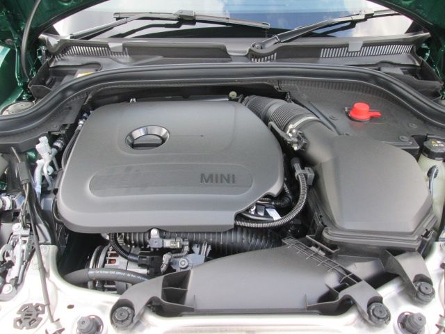 BMW MINI COOPER 5DOOR 2025 Image 31