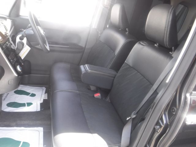 DAIHATSU TANTO CUSTOM 2016 Image 31