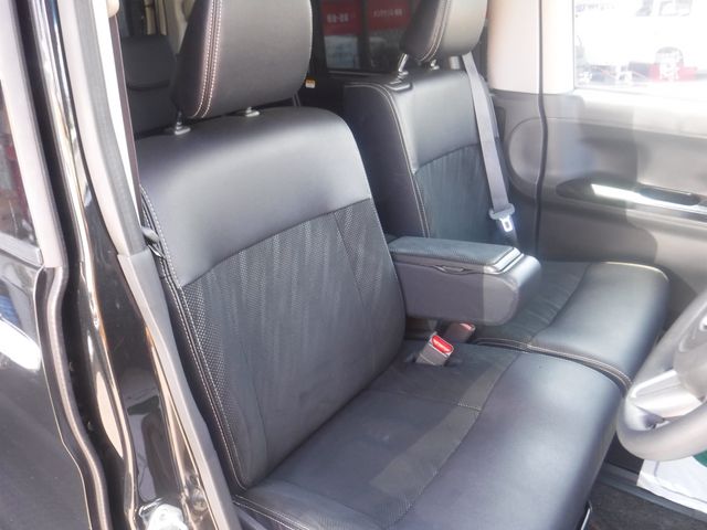 DAIHATSU TANTO CUSTOM 2016 Image 31