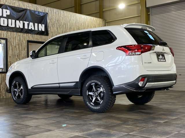 MITSUBISHI OUTLANDER 2WD 2016 Image 31