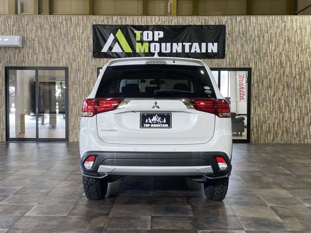 MITSUBISHI OUTLANDER 2WD 2016 Image 31