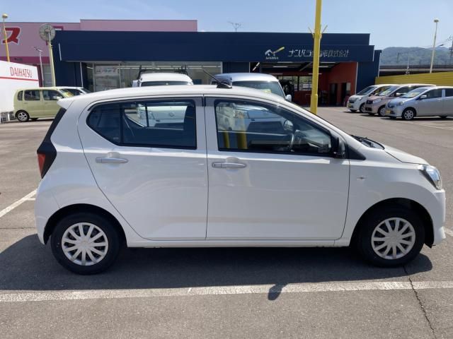 DAIHATSU MIRA E:S 2018 Image 31