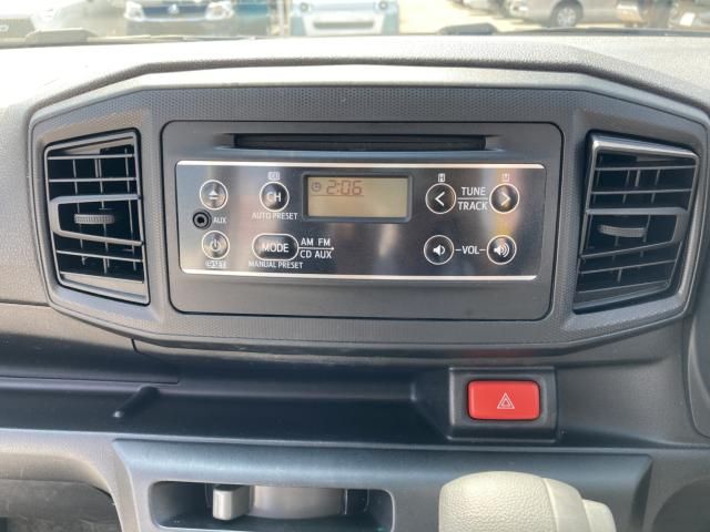 DAIHATSU MIRA E:S 2018 Image 31