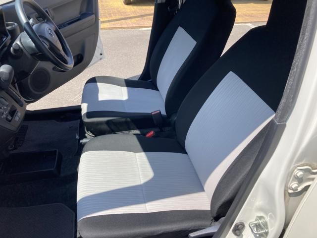 DAIHATSU MIRA E:S 2018 Image 31