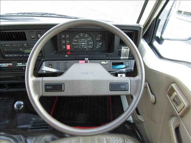 NISSAN HOMY MICROBUS 1992 Image 31