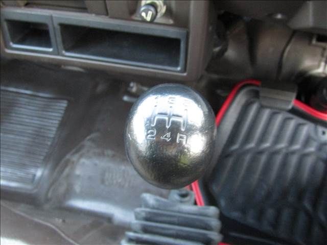 NISSAN HOMY MICROBUS 1992 Image 31