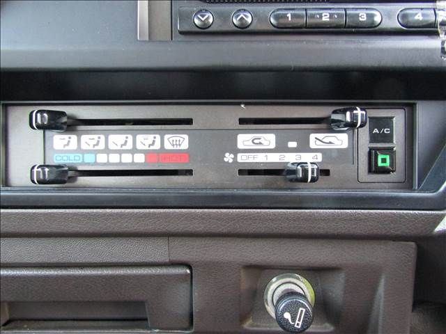 NISSAN HOMY MICROBUS 1992 Image 31