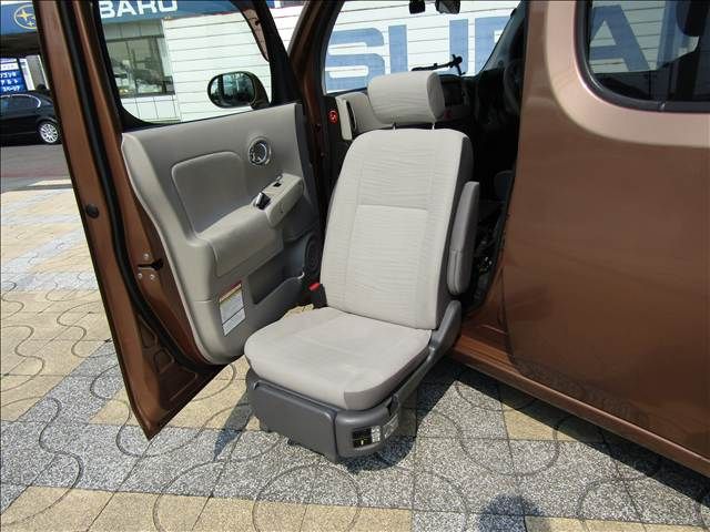 NISSAN CUBE 2013 Image 31