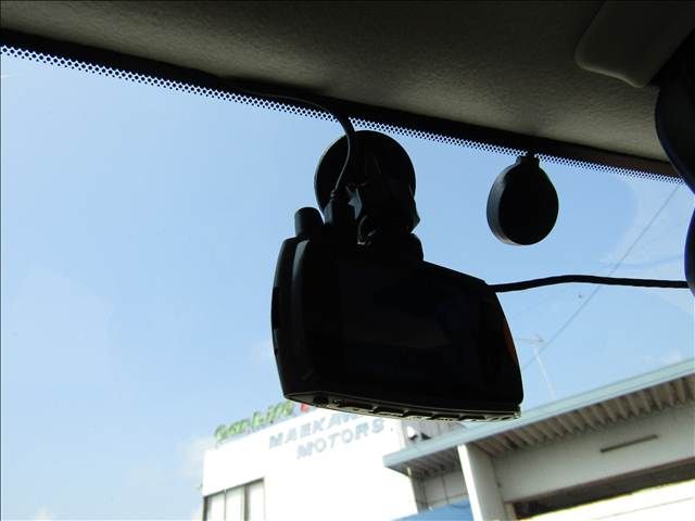 NISSAN CUBE 2013 Image 31