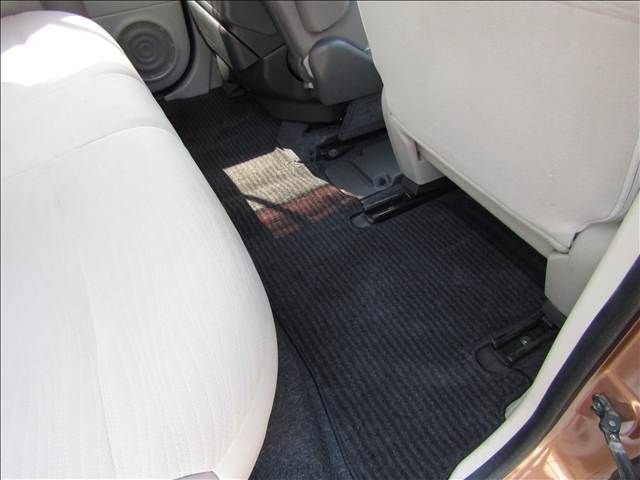 NISSAN CUBE 2013 Image 31