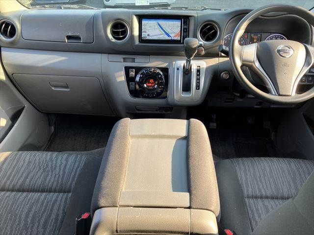 NISSAN NV350 CARAVAN 2020 Image 31