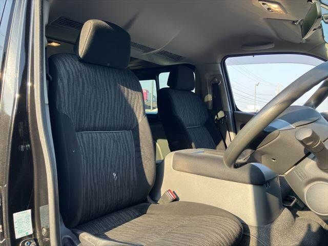 NISSAN NV350 CARAVAN 2020 Image 31