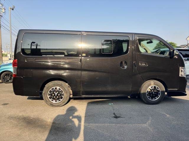 NISSAN NV350 CARAVAN 2020 Image 31