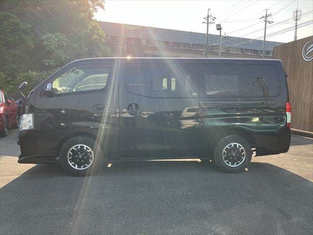 NISSAN NV350 CARAVAN 2020 Image 31