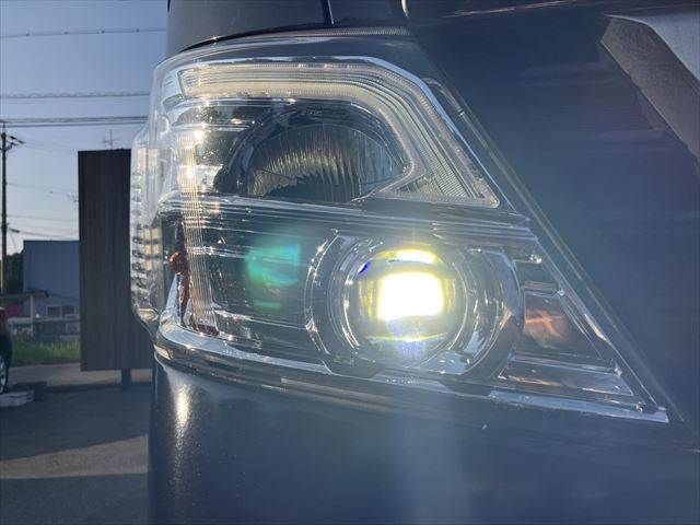 NISSAN NV350 CARAVAN 2020 Image 31