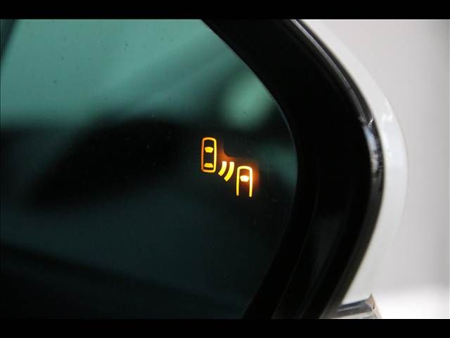 TOYOTA PRIUS PHV 2017 Image 31