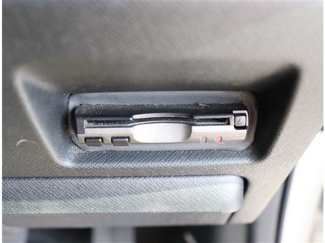 HONDA STEPWAGON SPADA 2009 Image 31