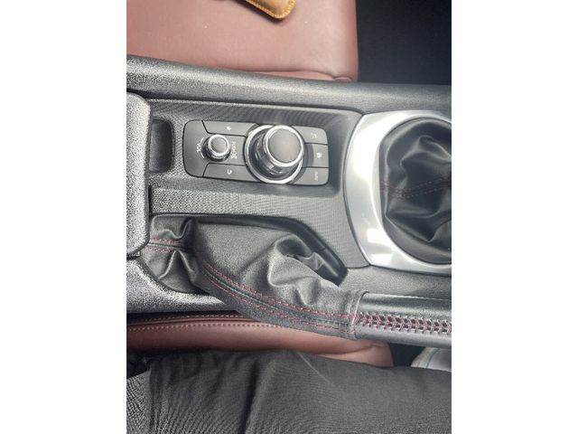 MAZDA ROADSTER RF 2017 Image 31