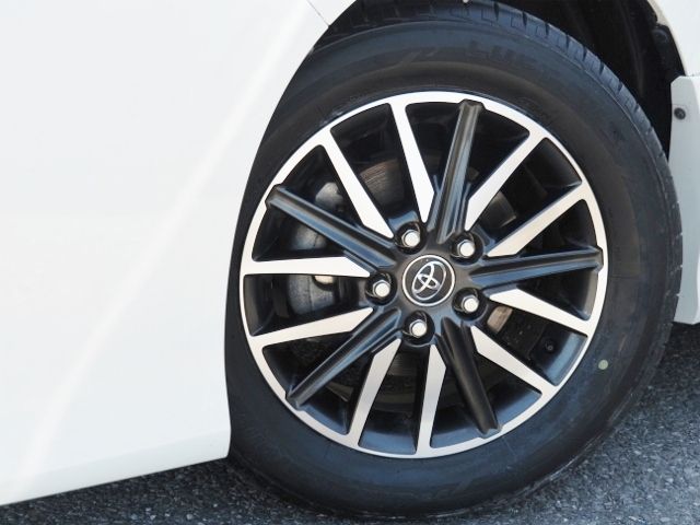 TOYOTA VOXY 2016 Image 31