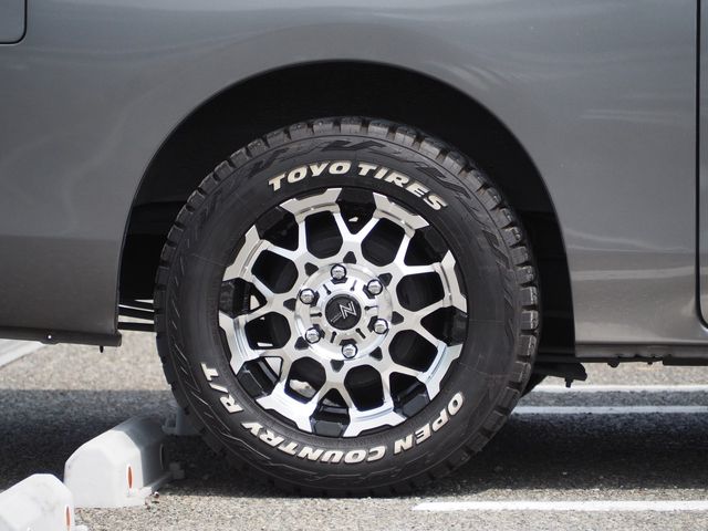 NISSAN NV350 CARAVAN 1.2T 2020 Image 31