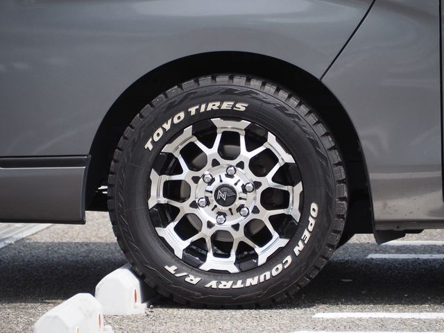 NISSAN NV350 CARAVAN 1.2T 2020 Image 31