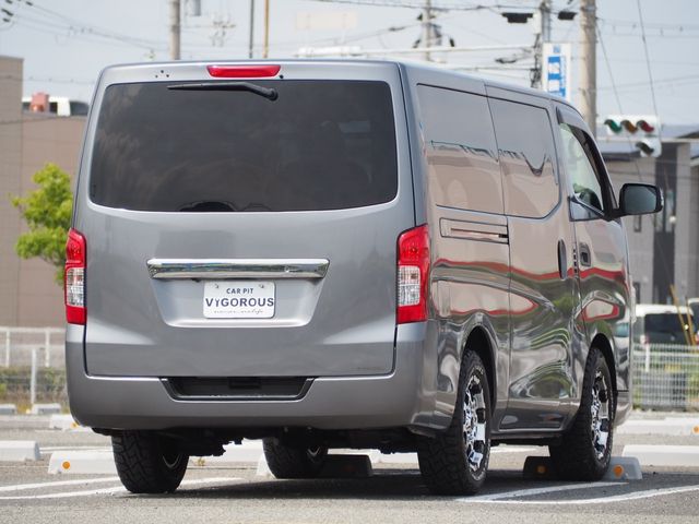 NISSAN NV350 CARAVAN 1.2T 2020 Image 31