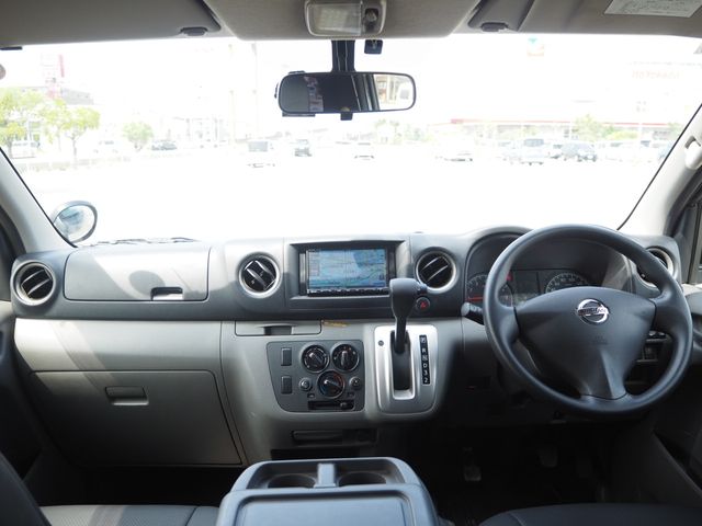 NISSAN NV350 CARAVAN 1.2T 2020 Image 31