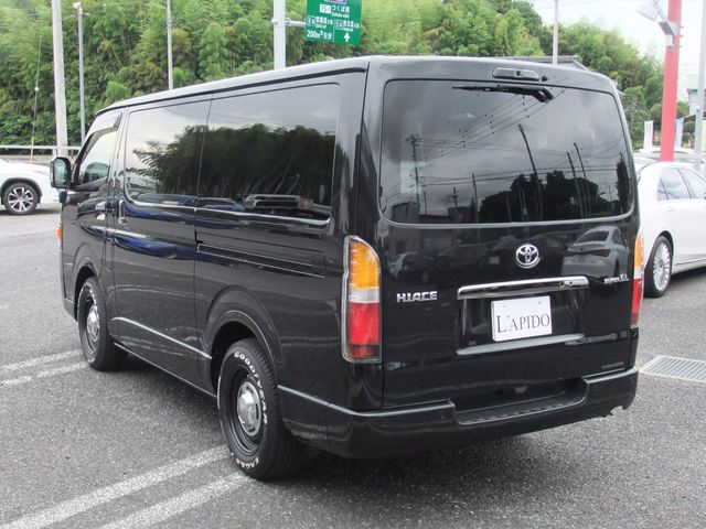TOYOTA HIACE VAN 2WD 2023 Image 31