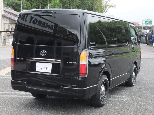 TOYOTA HIACE VAN 2WD 2023 Image 31
