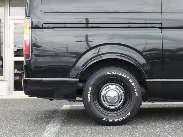 TOYOTA HIACE VAN 2WD 2023 Image 31