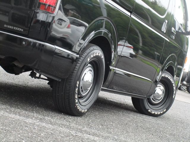 TOYOTA HIACE VAN 2WD 2023 Image 31