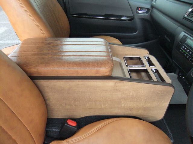 TOYOTA HIACE VAN 2WD 2023 Image 31