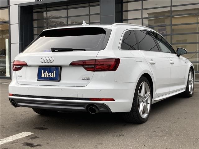 AUDI A4 AVANT 2018 Image 31